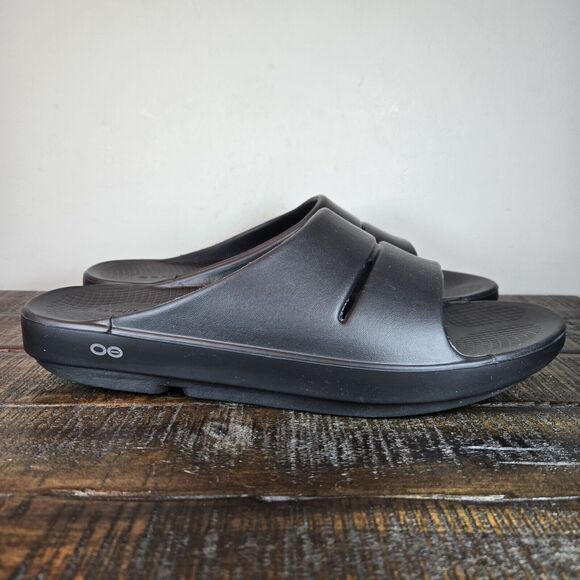 NEW Oofos OOahh Mens Size 13 Recovery Slip-On Slides Beach Sandals Black - Picture 1 of 11